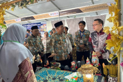 Kemenko Pemberdayaan Masyarakat  Dorong UMKM Kebumen Berdaya Finansial