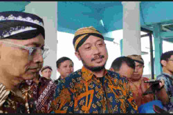 Profil KGPH Hangabehi, Calon Paku Buwono XIV