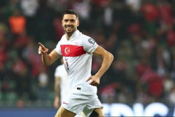Turki Vs Bulgaria, Skor 2-0, Ay-Yldzllar Maju ke Playoff Piala Dunia