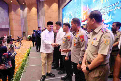 Nusron Beri Penghargaan ke 74 Pihak Terkait Pencegahan Pidana Tanah