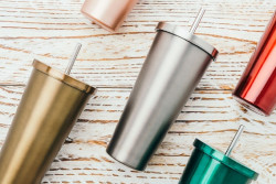 Kiat Penting Pakai Botol Tembaga agar Tidak Berisiko bagi Tubuh