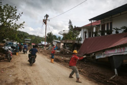 Agam Kembali Menyala, Sistem Kelistrikan Sumbar Pulih 100 Persen