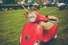 Perjalanan Aman Pakai Vespa, Bengkel Ingatkan Servis Menyeluruh