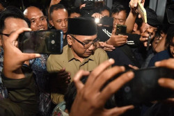 Kasus Kuota Haji: Yaqut dan Gus Alex Resmi Tersangka