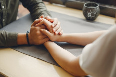 Pola Hubungan yang Sering Disalahartikan sebagai Cinta