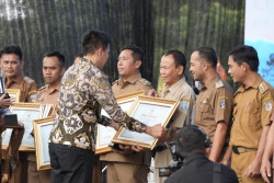 Banyuraden Sleman Raih Peringkat II Kalurahan Terbaik Nasional