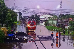Jalur KA Pekalongan-Sragi Kembali Dibuka Usai Banjir