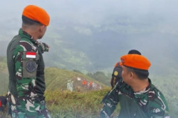 Cuaca Buruk Hambat Pencarian Pesawat ATR 42-500 di Maros