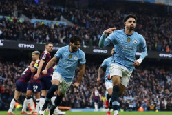 Hasil Liga Inggris, City Terus Memburu Arsenal, Tottenham Tertahan
