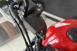 Manfaat Ganti Minyak Rem Motor untuk Pengereman Aman