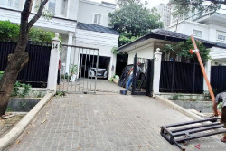Pagar Rumah Jusuf Kalla Ditabrak Mobil, Diduga Pengemudi Mabuk