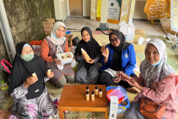 KUBE Sleman Didampingi Mengolah Jelantah Jadi Sabun
