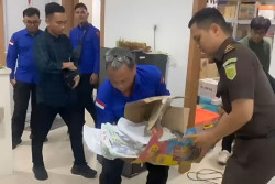 Kejagung Sita 6 Mobil di Kasus Korupsi Ekspor CPO