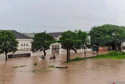 19.408 KK di Kabupaten Bekasi Jalani Puasa di Tengah Banjir