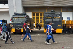 Laga Persib Bandung vs Persita Dijaga Ketat Tanpa Suporter Tamu