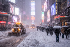 Badai Salju New York Lumpuhkan Aktivitas, Status Darurat Ditetapkan