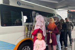 Antrean Tukar Uang Baru BI di Kauman Jogja Diserbu Warga