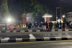Demo Malam Hari di Mapolda DIY, Terkait Pelajar Tewas di Maluku