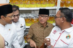 Demi Kopdes Merah Putih, Mendes Minta Izin Minimarket Baru Ditahan