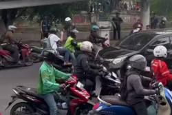 Viral Mobil Calya Ugal-ugalan di Jakarta Pusat, Sopir Dites Urine