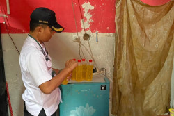 Satpol PP Bantul Sita 26 Botol Miras Oplosan di Dua Kapanewon