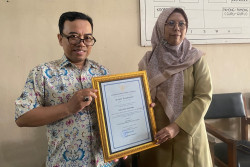 Veda Ega Pratama Moncer di Moto3, SMA Taman Madya IP Beri Dukungan