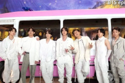 BTS Rilis Daftar Lagu Album ARIRANG, Comeback Live Tayang di Netflix