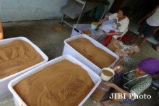 Sleman Dorong Produksi Gula Semut dan Virgin Coconut Oil