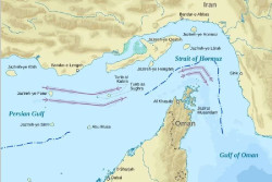 Iran Bantah Tutup Selat Hormuz, Tuduh AS Tenggelamkan Fregat Dena
