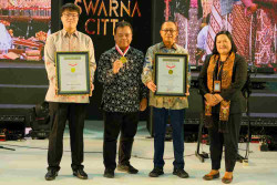 Ultah ke-20, Plaza Ambarrukmo Pecahkan Dua Rekor Dunia