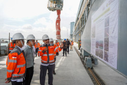 Wapres Gibran Tinjau Proyek Dermaga Solusi Bangun Indonesia di Tuban