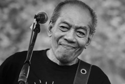 Bassist Legendaris God Bless Donny Fattah Meninggal Dunia
