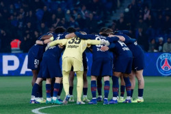 PSG Tumbang di Kandang, Luis Enrique Akui Pemain Kurang Percaya Diri