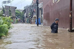 Banjir di Cipinang Melayu Capai 1,5 Meter, 6 RT Terdampak