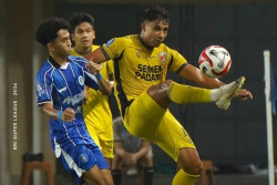 Semen Padang Akhiri Puasa Kemenangan, Tekuk PSBS Biak 2-0