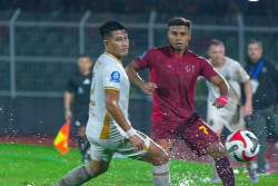 Bhayangkara FC Tekuk Arema 2-1, Singo Edan Akhiri Laga dengan 9 Pemain