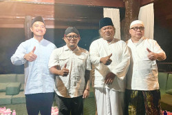Safari Ramadan, Dr. Raden Stevanus Dampingi Kaesang ke Pesantren