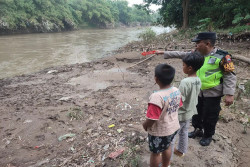 Bocah 10 Tahun Tenggelam di Bengawan Solo Sragen
