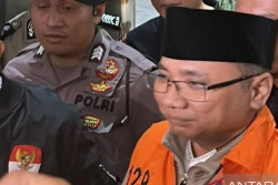 KPK Tahan Eks Menag Yaqut Cholil Qoumas Terkait Kasus Kuota Haji
