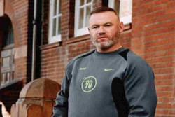 Rooney Kritik Keras Tottenham, Sebut Berpotensi Degradasi