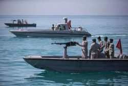Iran Sebut AS Minta Bantuan Negara Regional Amankan Selat Hormuz
