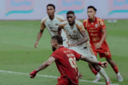 Drama Penalti Gagal, Persija Jakarta Ditahan Imbang Dewa United