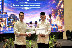 MORAZEN Yogyakarta Santuni Anak Panti Ahmad Dahlan