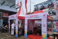 Bale Santai Honda Siaga 24 Jam di Jalur Mudik Jogja, Kedu, Banyumas