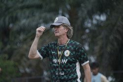 Pieter Huistra Genjot Latihan PSS Sleman Sebelum Libur Lebaran