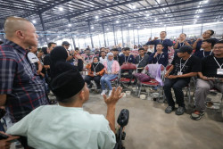 Bos Rokok HS Umrahkan 150 Karyawan, Siapkan Mess Khusus Difabel
