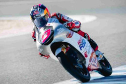 Sempat Terpuruk, Veda Ega Tutup FP1 Moto3 di Posisi 15