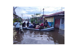 Banjir Pekalongan Belum Surut, Ratusan Warga Masih Mengungsi