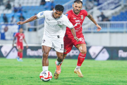 Hasil Super League: Arema Gagal Menang, Malut United Tahan Imbang