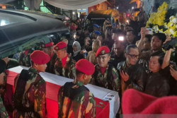 Penantian Sepekan Berakhir Jenazah Perwira TNI Tiba di Cimahi